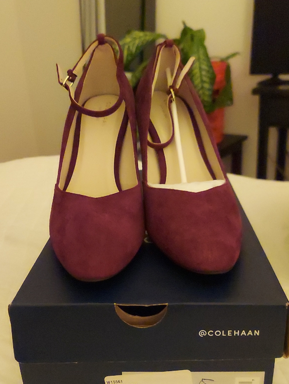 Cole Haan Kaelyn Size 10B Burgandy Suede Ankle Strap Heels W15561 - Picture 2 of 9